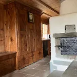 Idyllische Im Historischen Dorfhaus Apartment Ebnat-Kappel
