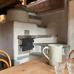 Idyllische Im Historischen Dorfhaus Apartment