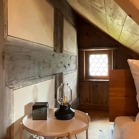 Appartement Idyllische Im Historischen Dorfhaus