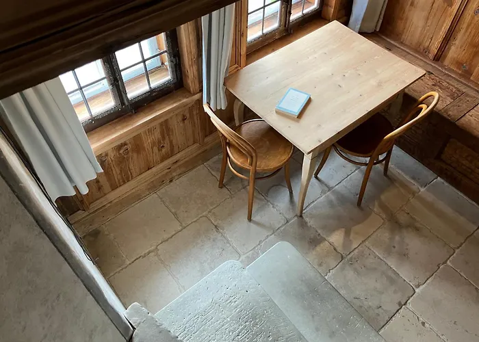 Idyllische Im Historischen Dorfhaus *