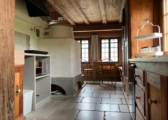 Idyllische Im Historischen Dorfhaus *