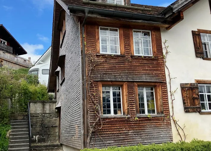 Apartment Idyllische Im Historischen Dorfhaus Ebnat-Kappel