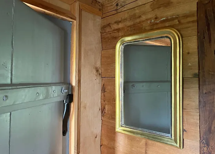 Idyllische Im Historischen Dorfhaus *